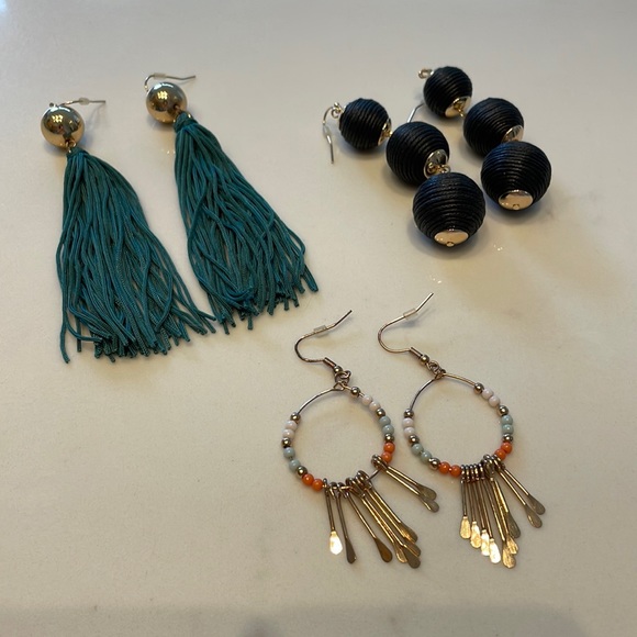 Bundle of three earrings - Picture 2 of 8